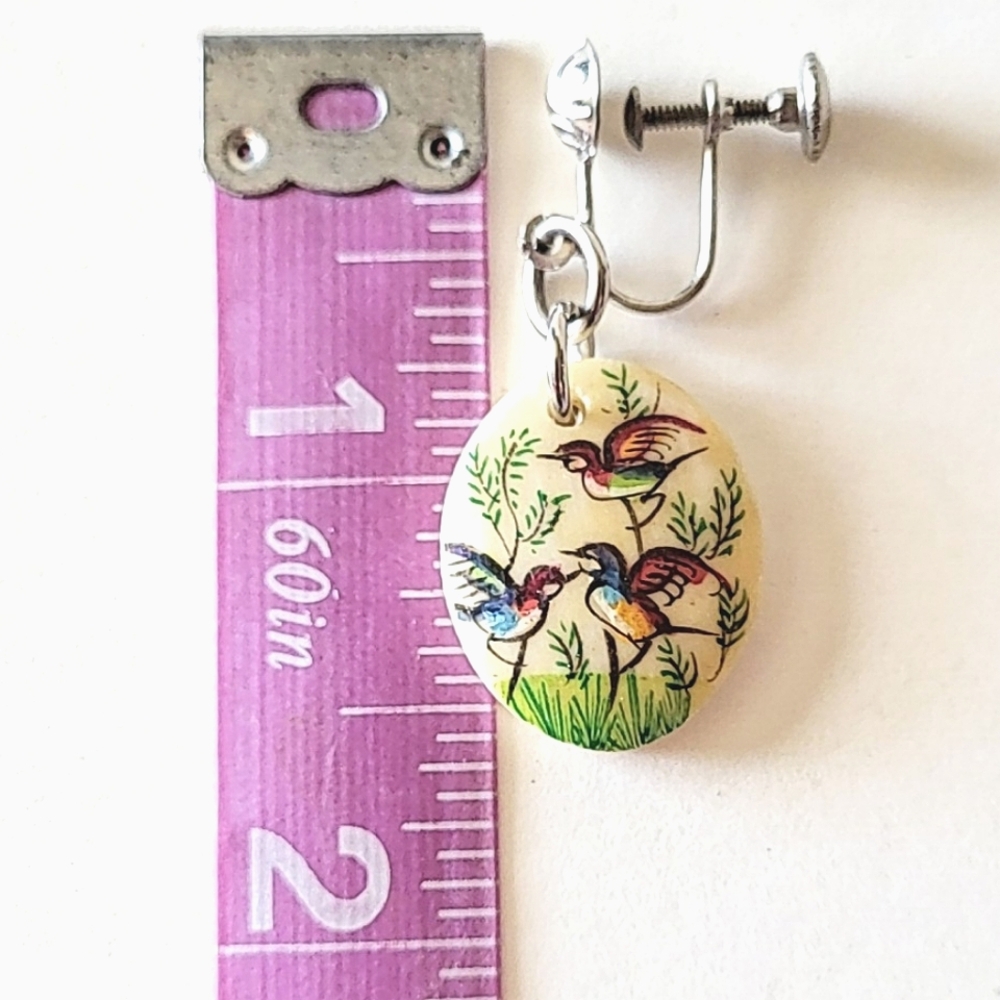 HANDPAINTED BIRD DESIGN EARRINGS - VINTAGE SCREWBACKS - Picture 7 of 8